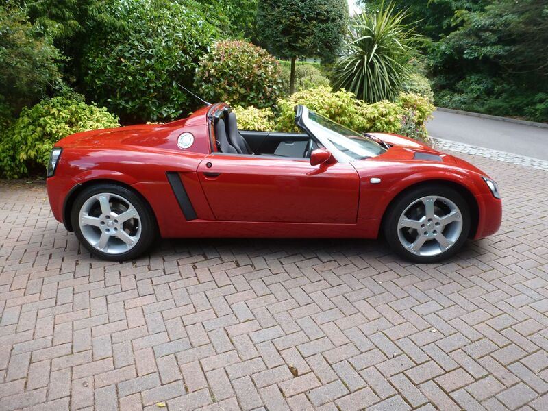 VAUXHALL VX220