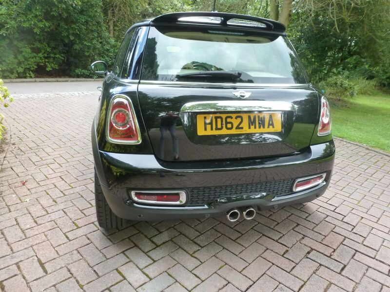 MINI MINI