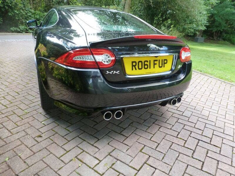 JAGUAR XKR