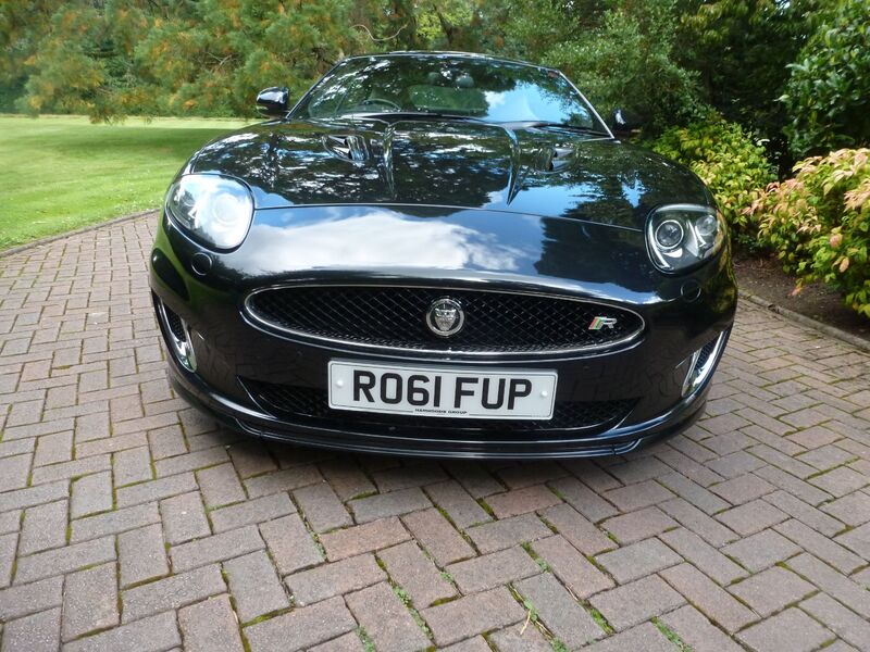 JAGUAR XKR