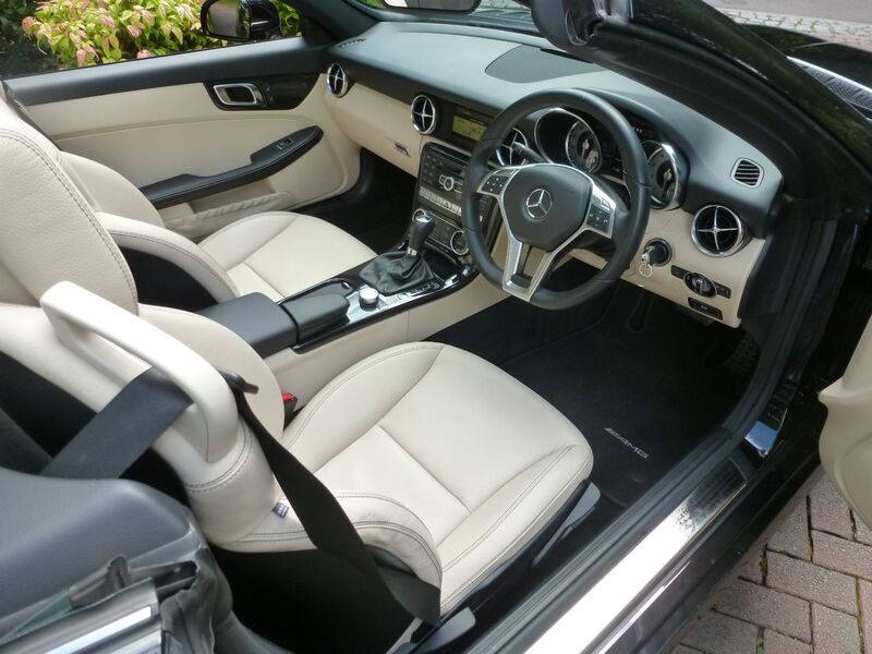 View MERCEDES-BENZ SLK SLK350 BLUEEFFICIENCY AMG SPORT ED125