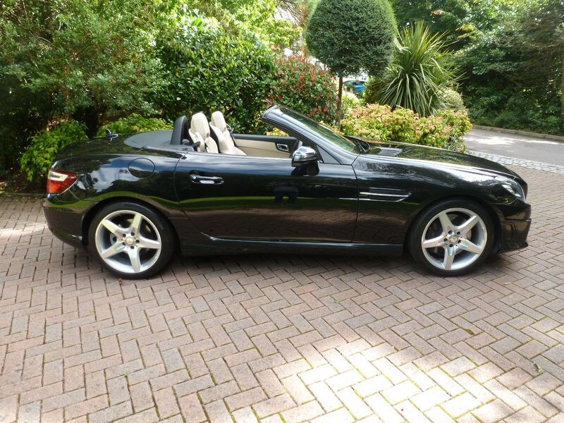 View MERCEDES-BENZ SLK SLK350 BLUEEFFICIENCY AMG SPORT ED125