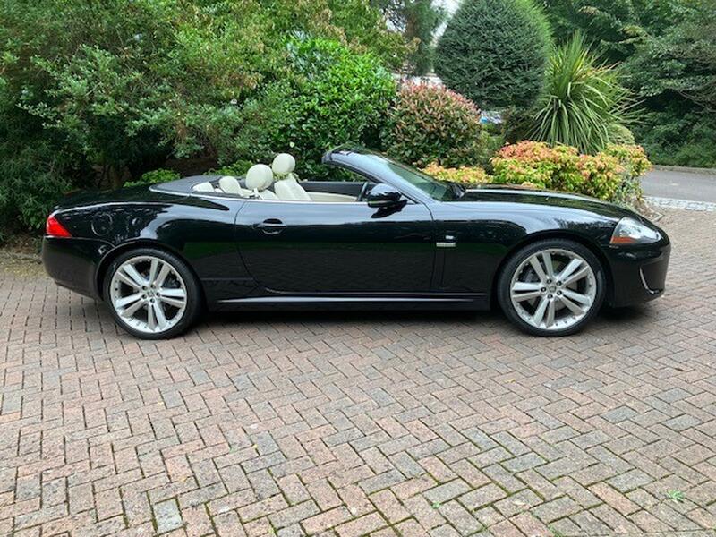 View JAGUAR XK XK PORTFOLIO